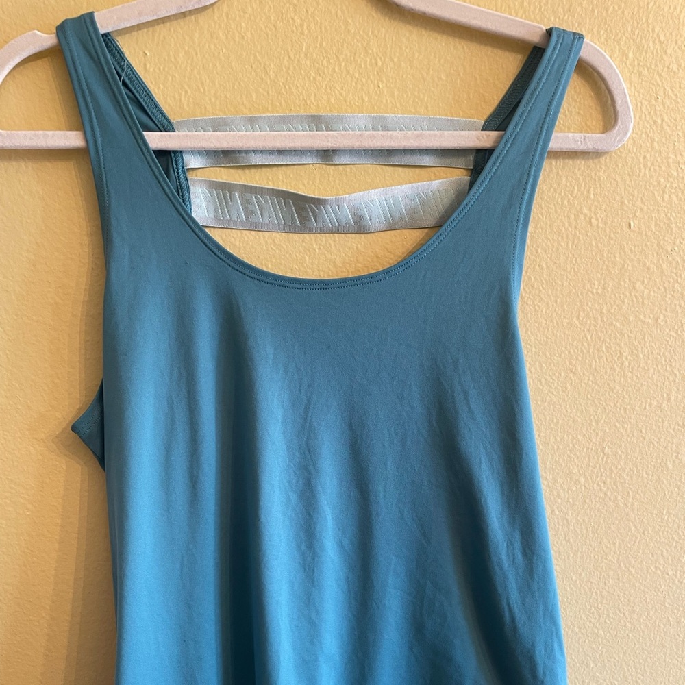 Nike Women's Teal Dri-Fit Tank Top
